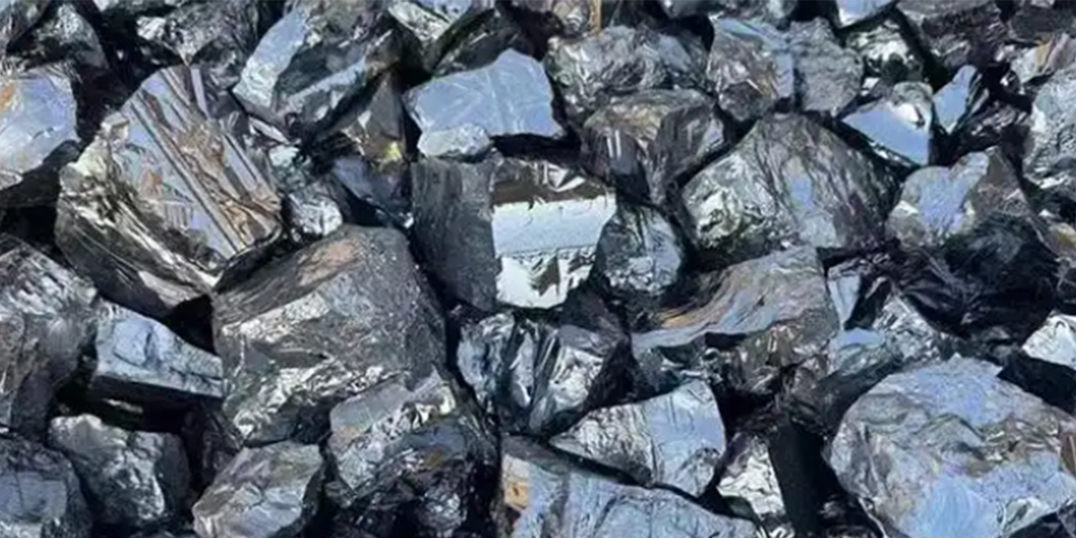 What fields is silicon metal mainly used?